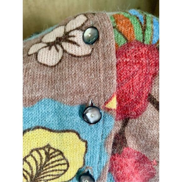 Joseph Ribkoff Floral Crop Sweater - Picture 4 of 7